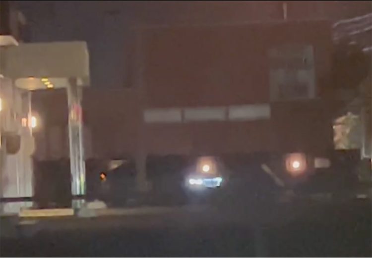 町の皆がA氏の行方を探している