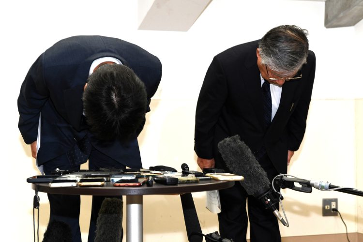 史上初となる大会期間中の不祥事による出場辞退を発表した会見