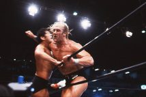 「舌出し失神KO勝ち」から42年後の真実(撮影=木村盛綱/AFLO)