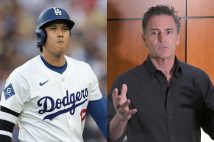 代理人・バレロ氏(右)には大谷翔平も信頼を寄せている(時事通信フォト)