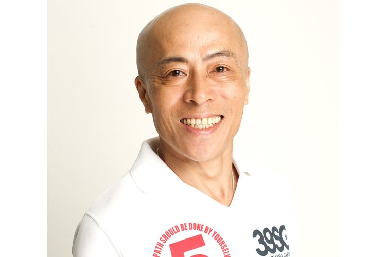 スキンヘッドで裸芸を得意とした井手らっきょさん