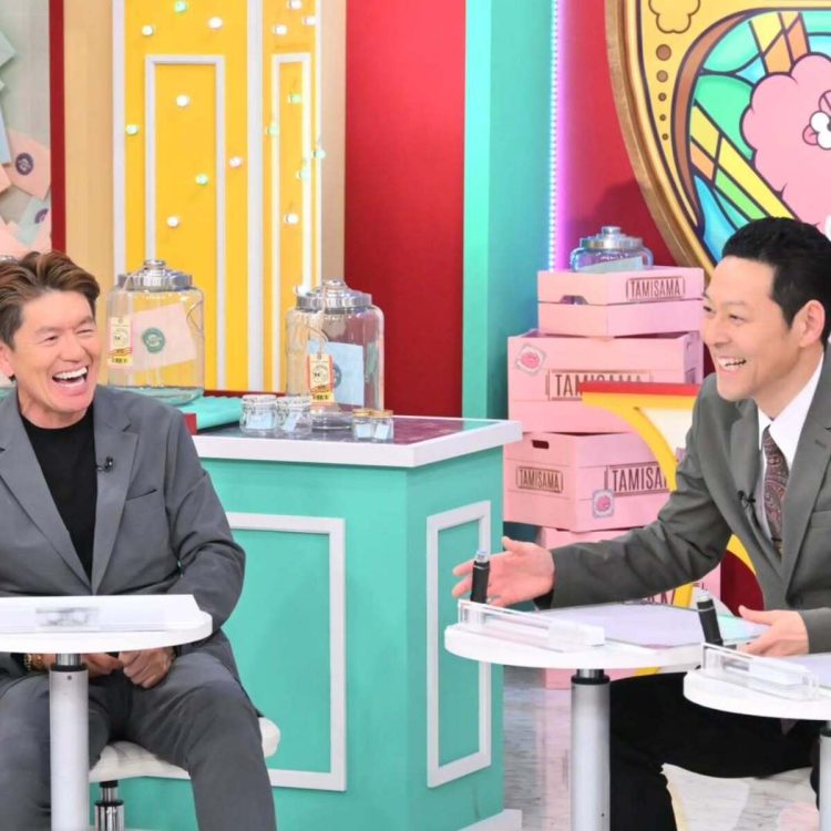 番組MCのヒロミと東野幸治（番組公式インスタグラムより）