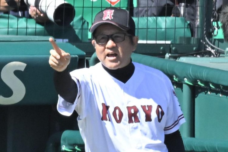 硬式野球部監督の退任が発表された広陵高校・中井哲之氏