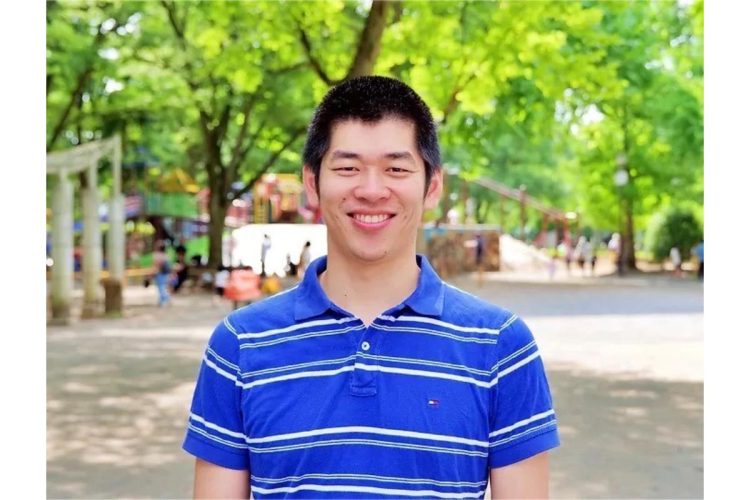 鷲谷はメジャーでの田中の活躍を目の当たりにして、自身もメジャー挑戦を決意した