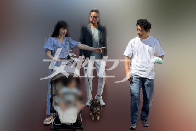 付き人と松下さんが話す場面も(2025年8月)