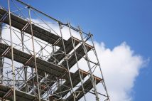 マンションの“大規模修繕”をめぐるトラブルが増加　「修繕積立金」を狙う業者が工事の内容などを都合のいいものに“誘導”