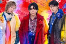 『CDTVライブ!ライブ!』に出演するMrs. GREEN APPLE(公式HPより)