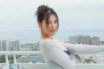 2023年9月からグラビア活動を始めた相楽伊織