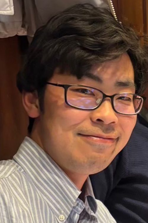 朝比ライオさん