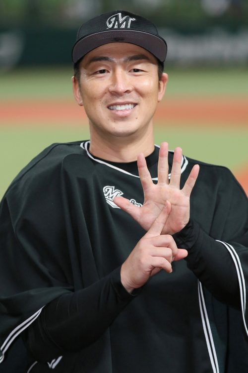 2019年オフにFAでロッテに移籍（時事通信フォト）