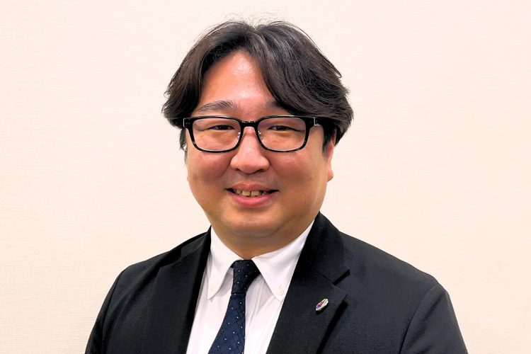 個別指導塾「スクールＩＥ」の元教室長・石田親一容疑者（公式サイトより※現在は削除済み）