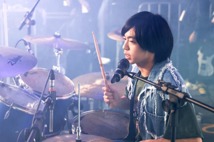 次男の凛生君。ブラジルツアーでドラムを叩いた