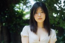 “脱サラ理系女子大生グラドル”山田かな