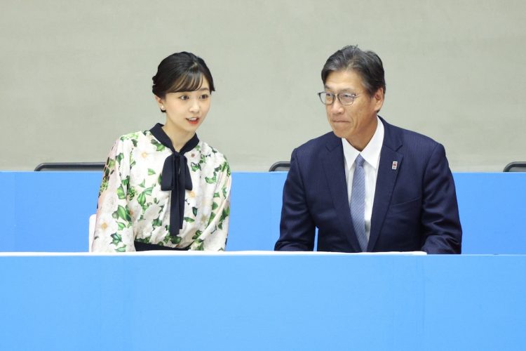 バスケットボールを観戦された佳子さま(2025年10月7日、撮影/JMPA)