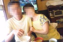 「父と母はとても仲が良かったんです」と話す祐子さん。写真は元気な頃の両親