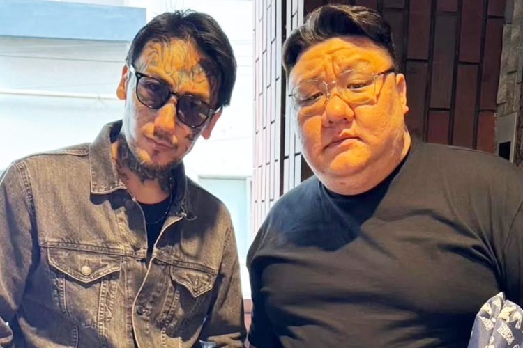 瓜田純士氏との写真も(本人SNSより)