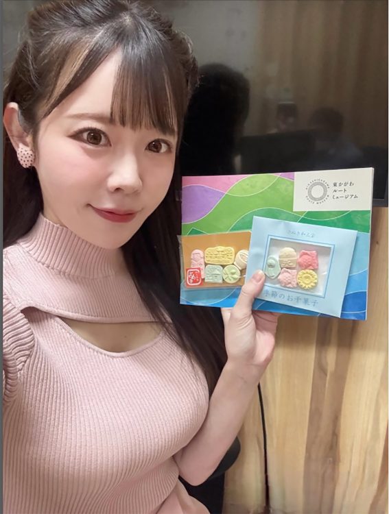 『瀬戸内国際芸術祭』を宣伝したものの、自身は結局《行けんかった》と(Instagramより)