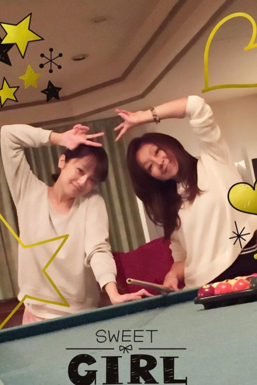 「一卵性母娘」とまで言われた2人(Instagramより)