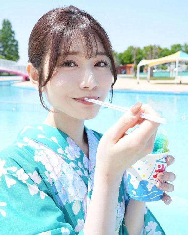 高橋よりも年上の河北彩伽。もともとバレーファンだった(河北のインスタグラムより)