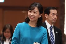 チャリティーバザーを訪問された秋篠宮家・次女の佳子さま(2025年10月28日、撮影/JMPA)