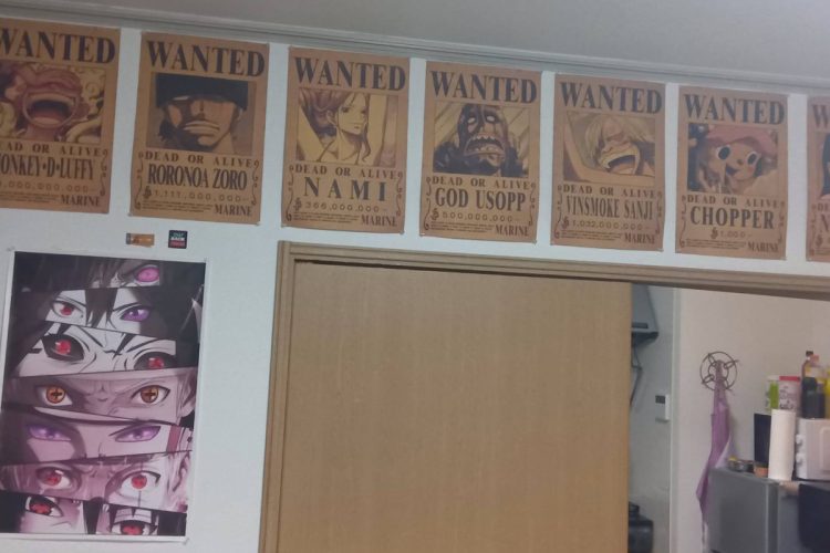 アニメが好きだったというバダルさんの部屋