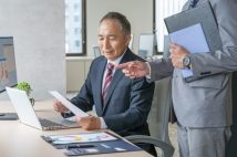 「かつては散々愚痴を言ってきたけど…」定年後の再雇用で働く人たちが口にする“延長された会社員生活”への本音 給料は減っても会社への感謝の思いは深まるばかり