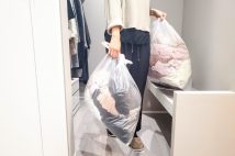 「本当に気持ち悪い…」ゴミ袋から女性用下着をあさる“下着救出界隈”の魔の手からどう身を守るか? 「細かく切る」「回収サービス利用」…下着の正しい処分法とは