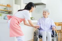 《配偶者が急に倒れても困らないために…》家事支援からペット後見まで、“身の回り対策”で活用できるサービス　孤独な最期を避けるための“見守り”も