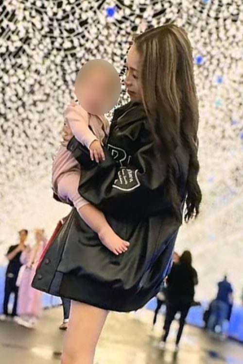 容疑者には当時生後3か月の乳幼児と、1歳児の娘がいた(Instagramより)