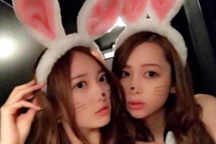 バニーガールのコスプレも投稿していた(Instagramより)