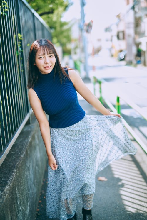 2019年にセクシー女優としてデビュー