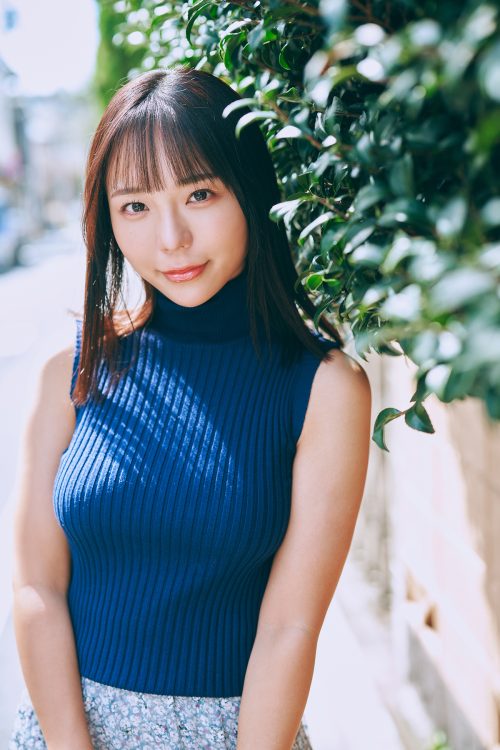 莉々はるか（りり・はるか）／2000年1月18日生まれ、東京都出身