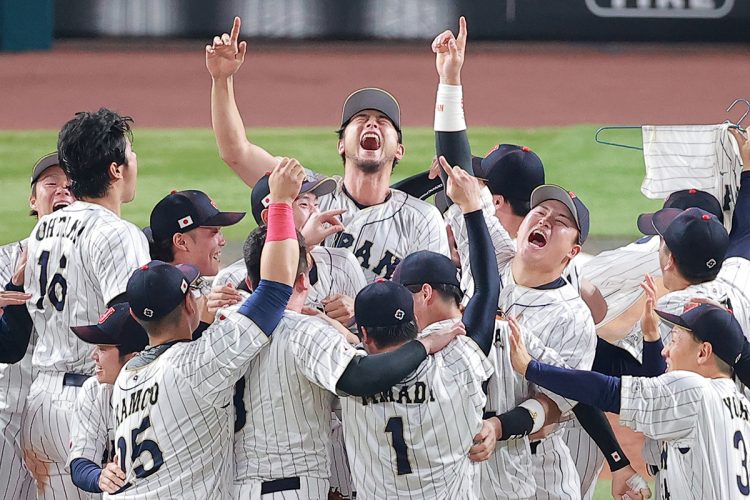 前回は歓喜の中心にいた3人だが…