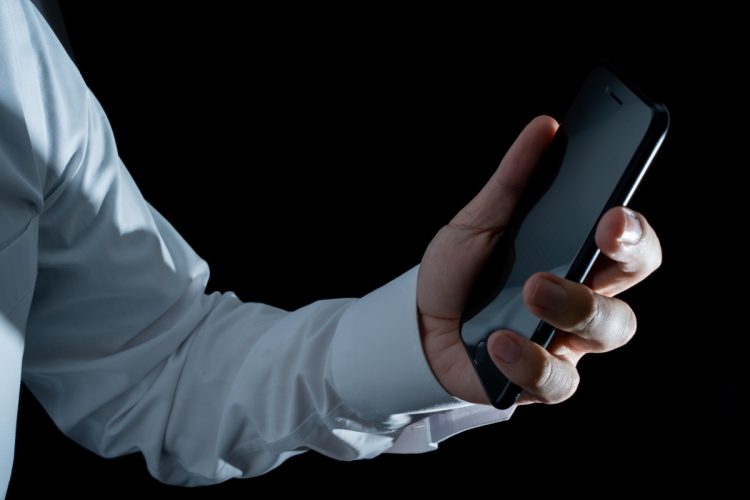 「運転免許証偽造」業者に接触（イメージ）