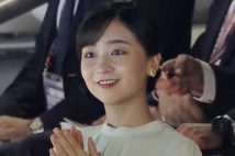 滋賀県草津市で開催された全国障害者スポーツ大会を訪れた秋篠宮家の次女・佳子さま（共同通信社）