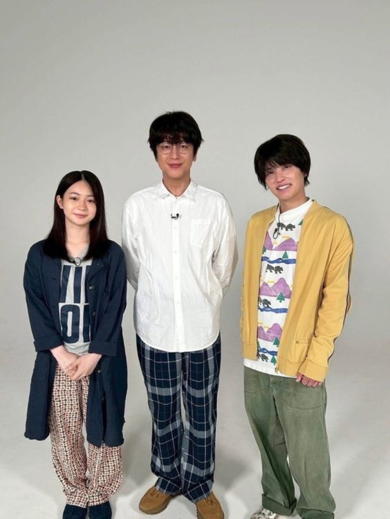 左から白鳥玉季、及川光博、手越祐也（公式インスタグラムより）