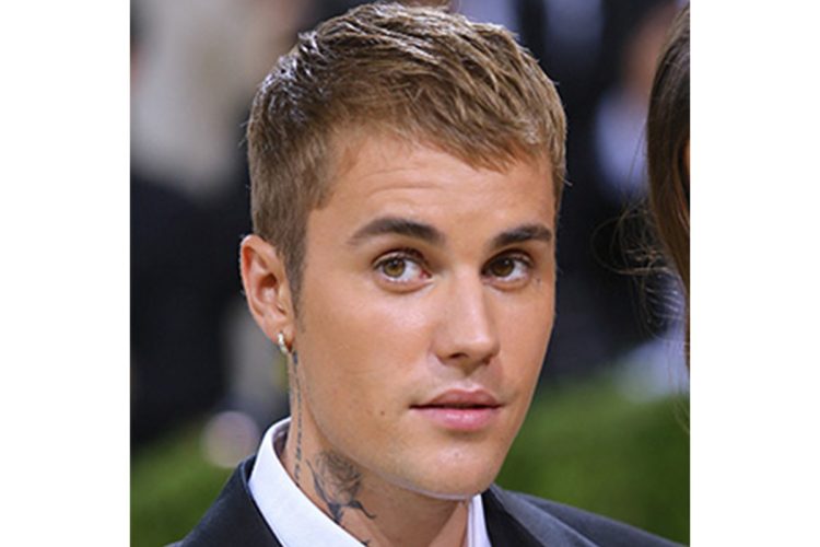 近年ゲッソリと痩せていた様子がパパラッチされていたジャスティン・ビーバー（Ｇｕｅｒｉｎ　Ｃｈａｒｌｅｓ／ＡＢＡＣＡ／共同通信イメージズ）