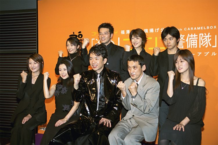 コトバ・シバイ福澤一座旗揚げ公演ｗｉｔｈ ＣＡＲＡＭＥＬＢＯＸ「進め！ニホンゴ警備隊」製作発表会見にて（2003年撮影、時事通信フォト）