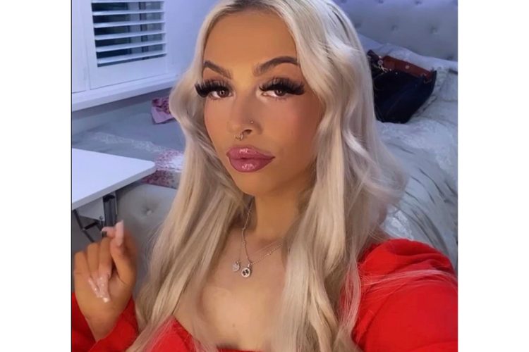 公職上の不正行為および別の刑務所へ非合法の薬物を持ち込んだ罪で有罪評決を受けたイザベル・デール被告(23)(Facebookより)