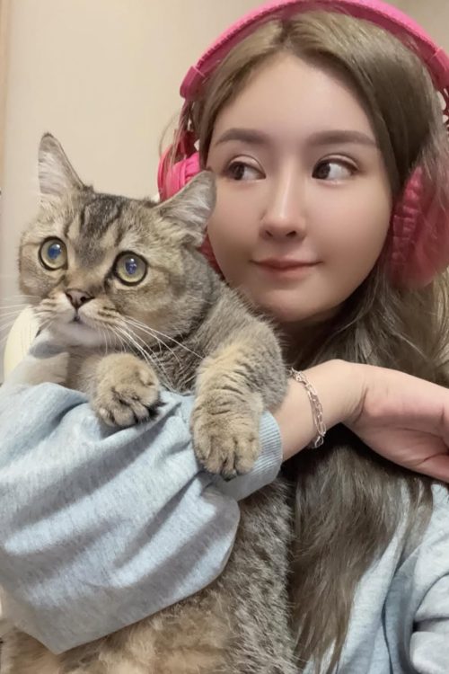 クアラルンプールにあるホテルの一室のバスタブで発見された（Instagramより）