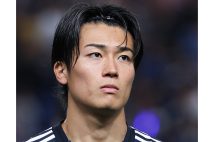 65歳ストーカー女性からの被害状況を明かした中村敬斗（時事通信フォト）