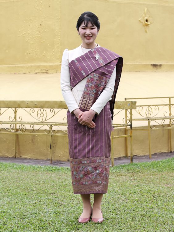 民族衣装に着替えられた愛子さま（2025年11月18日、撮影／横田紋子）