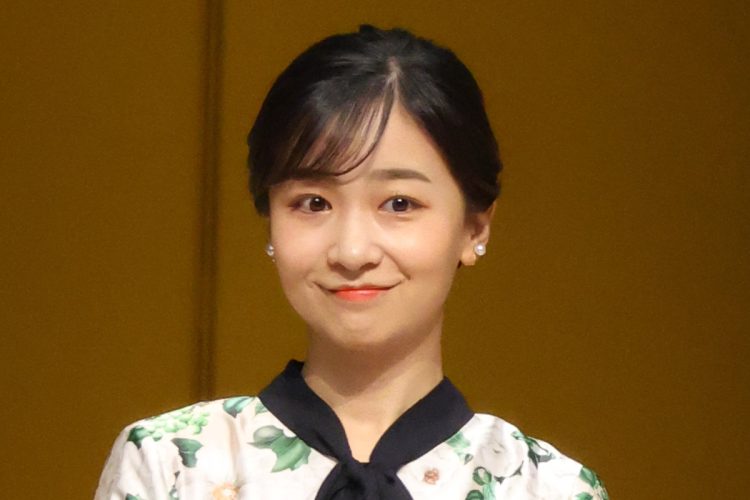 佳子さまの「多幸感メイク」驚きの声（2025年11月9日、写真／JMPA）