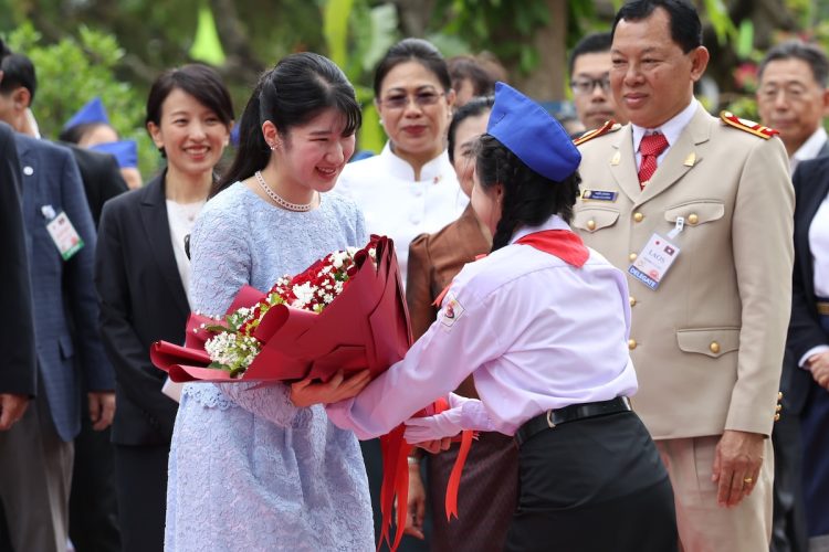首都ビエンチャンの学校を訪問された愛子さま（2025年11月18日、撮影／横田紋子）