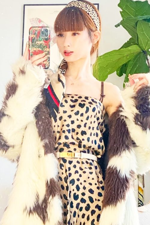 ハイブランドの商品を撮影した写真が多数投稿されていた（Instagramより）