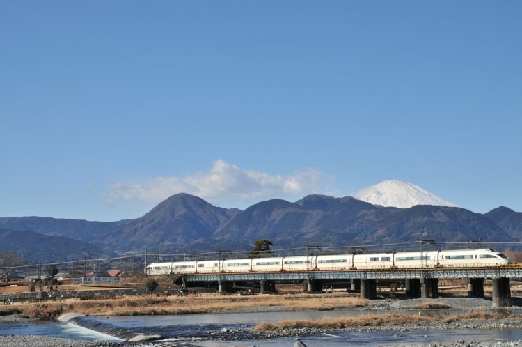 ロマンスカーの復権を掲げて2005年に登場。ファンから絶大な人気となった（2022年1月写真撮影：小川裕夫）