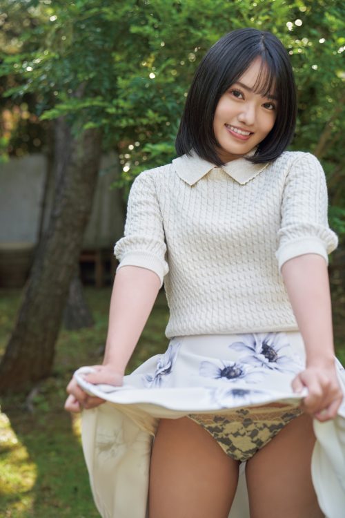 20歳の等身大の姿が収録されているデジタル写真集が12月10日に各電子書店で発売