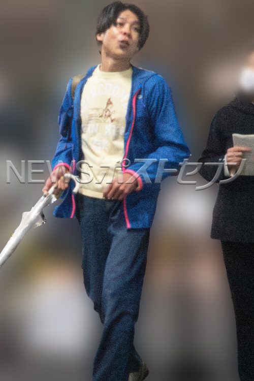 記者の直撃に笑顔で応えた中上