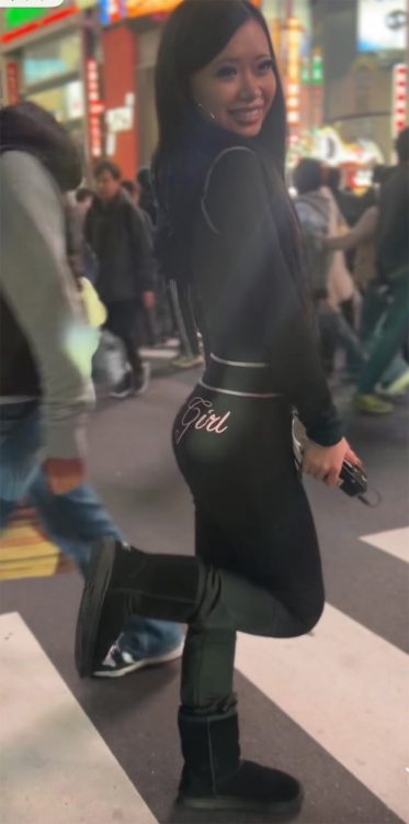 都内の大学に通っているというユウコさん