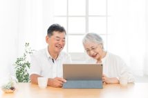 《80歳を過ぎてからの生き方》若々しく過ごすためのポイントは「身だしなみ」、“デジタル生活”に挑戦すれば生活は格段に便利になり「医療費控除のための確定申告も楽に」